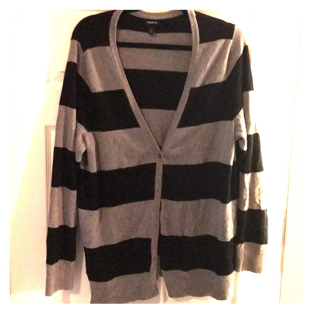 Black and grey cardigan